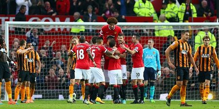 Vine: Robin van Persie thunderbolt rounds off Manchester United win
