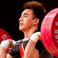 VIDEO: Watch Liao Hui break world snatch record, lifting 166kg (26 stone)
