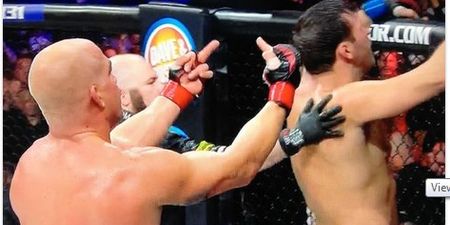 Tito Ortiz gets fined for double middle-finger salute against Bonnar