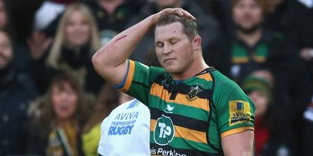 Video: Dylan Hartley gets sent off for flinging his elbow into another player’s face