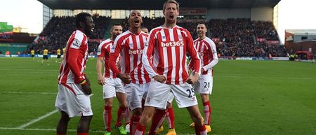 VINE: Peter Crouch celebrates Stoke win by having the time of his life at Kasabian gig