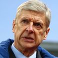 VINE: Arsene Wenger in another hilarious fight with his coat zipper