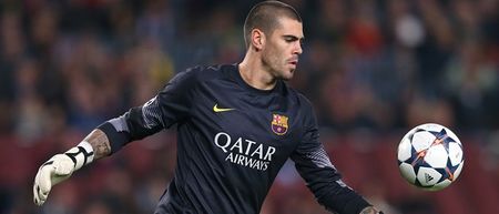 Victor Valdes pays classy tribute to Manchester United as Old Trafford nightmare ends