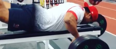 Vine: Nick Williams rings the bell with immense 145kg bench pull