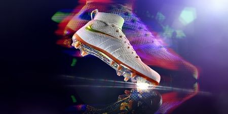 PICS: Nike unveils gloves, boots and jackets for Super Bowl XLIX teams