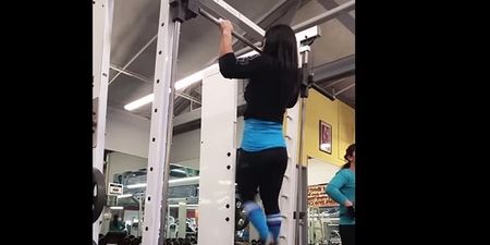Video: Heading to the gym? We bet you can’t compete with this woman’s incredible pull-up routine