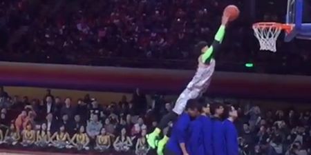 Vine: A simply woeful attempt from the Chinese Basketball Association dunk contest