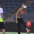 Video: Maria Sharapova is pretty good at keepie ups