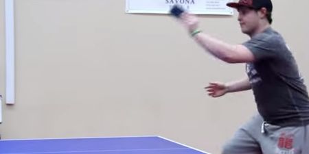 Video: Table tennis player uses his smart phone as a racket and it works like a bloody dream
