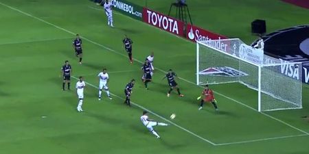 VIDEO: Sao Paulo’s Pato finishes off lovely team move with a cracking volley
