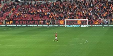 Video: Wesley Sneijder leading Galatasaray fans in deafening chant is sure to give you goosebumps