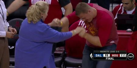 Vine: JJ Watt shows off serious dance moves to celebrate Houston Rockets win