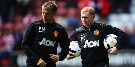 VIDEO: Phil Neville reveals that he couldn’t even have a cheeky wee without Paul Scholes tormenting him