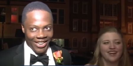 VIDEO: NFL quarterback surprises girl by arriving at her doorstep to take her to prom