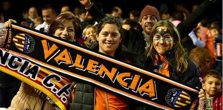 Pics: Classy move from Valencia CF to support Nepal earthquake victims
