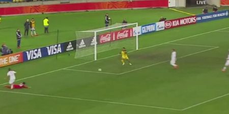 GIF: Myanmar U20 stopper tries some Sunday league goalkeeping, gets rightly punished