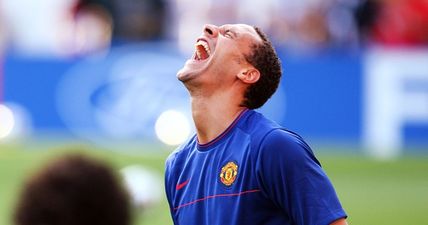 PIC: Rio Ferdinand takes the piss out of Phil Jones’ unfortunate face