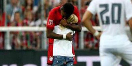 Vine: David Alaba’s reaction to a young pitch invader is sure to melt your heart