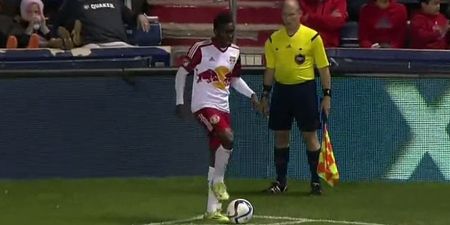 VIDEO: New York Red Bulls’ cheeky corner proves that linesman has no idea what he’s doing