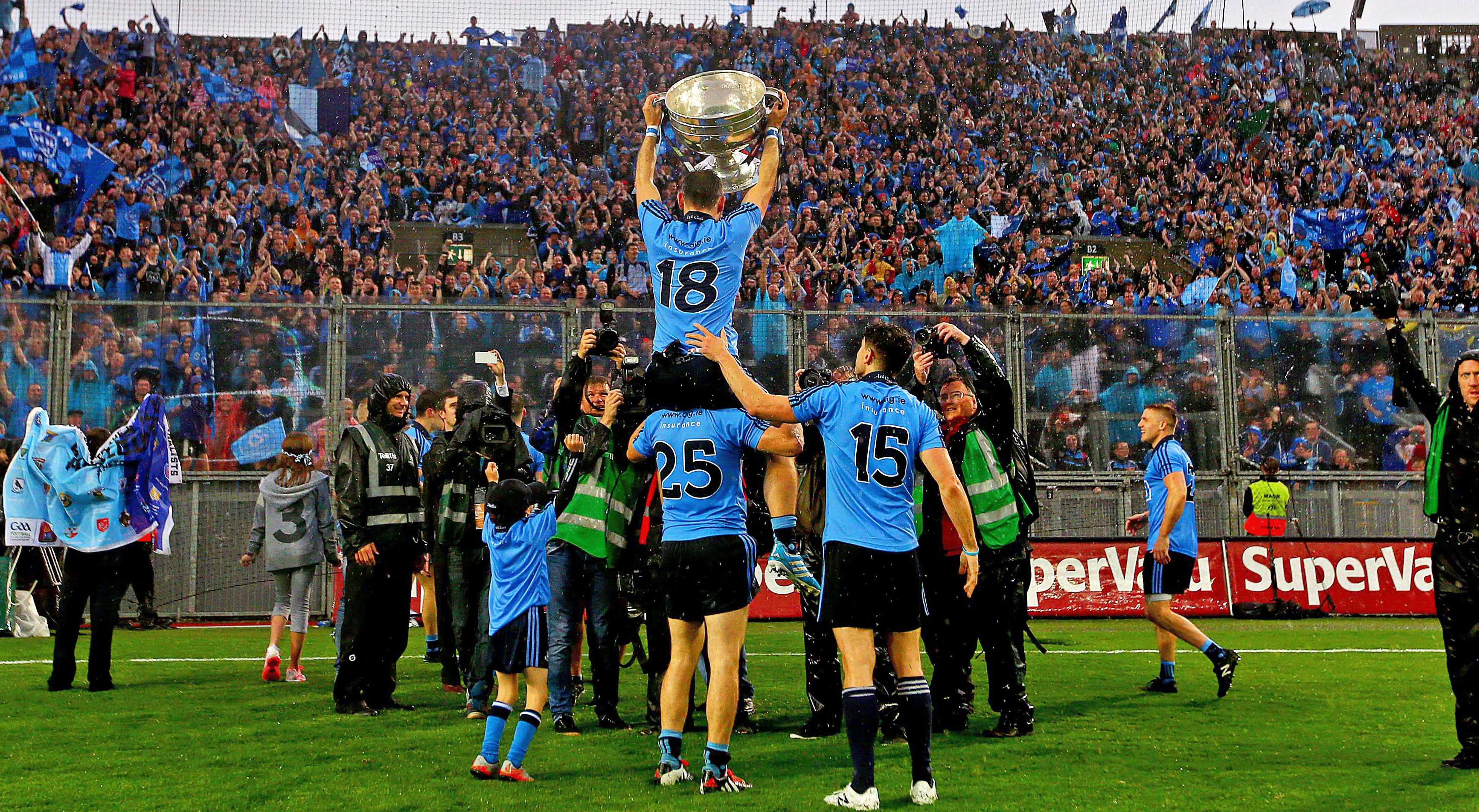 Lesser lights shine as Dublin battle their way to historic victory and leave Kingdom in the shade