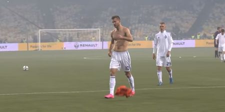 VIDEO: Andriy Yarmolenko exchanges shirt with opponent but disrespectfully throws it away
