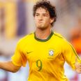 Alexandre Pato shows he still has it with incredible free kick against Shanghai