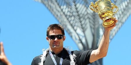 Richie McCaw pays tribute to Jonah Lomu as he officially announces retirement
