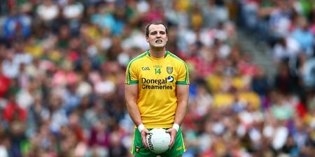 VIDEO: Michael Murphy’s accuracy from the sideline is laughable at this stage