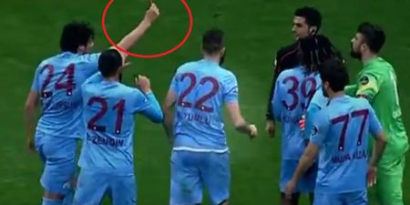 VIDEO: Turkish player fourth man sent off after giving referee the red card