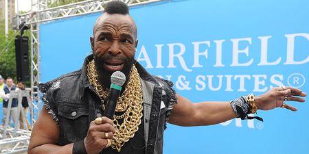 Mr T recounts how Muhammad Ali used to break up fights in the hood