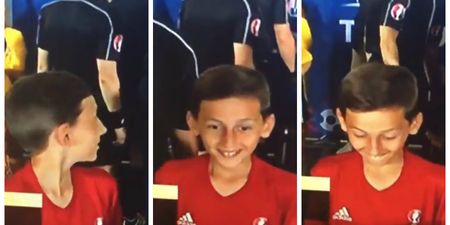 This mascot’s heart-warming reaction to seeing his heroes reminds us why we fell in love with football