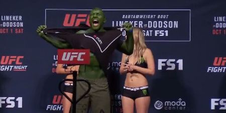 UFC fighter paints himself green in bid to make nickname catch on