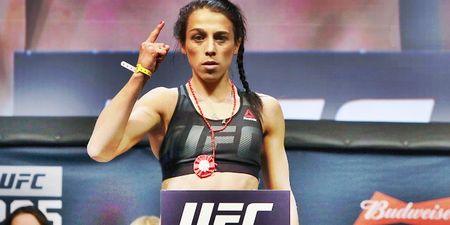 Joanna Jedrzejczyk does it again as she remains only undefeated UFC world champion