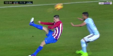 WATCH: Fernando Torres has just scored an overhead