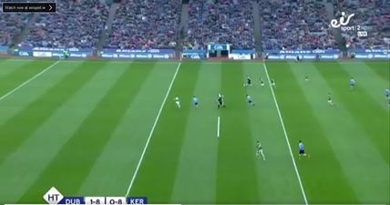 Watch: Stephen Cluxton goes on crazy six solo run into the Kerry half