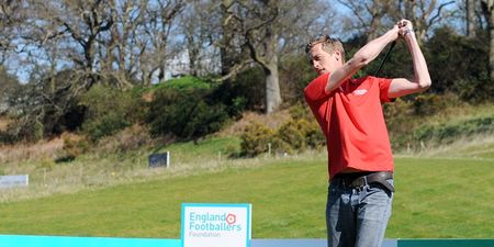 Peter Crouch playing golf sparks a very valid question