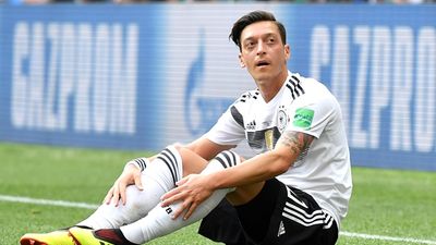 It’s obvious what Germany need to do about Mesut Ozil after poor performance against Mexico