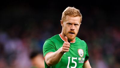 Daryl Horgan has signed for Hibernian from Preston North End