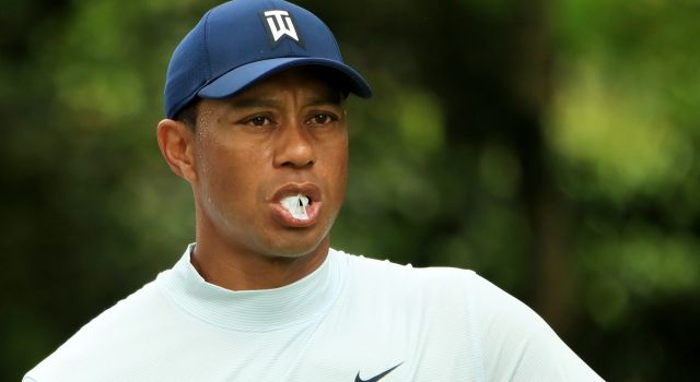 Tiger Woods chewing gum