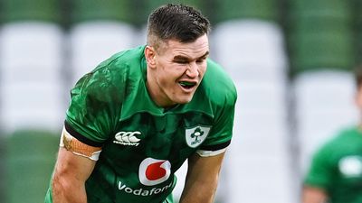 Johnny Sexton will travel with the Lions, once he gets the all-clear