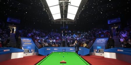Snooker player fined £2,500 for challenging opponent to fight