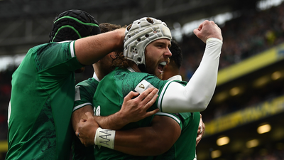Australia legend raves about Mack Hansen after stunning start to Ireland debut