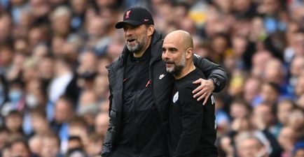 Gary Neville: “Jurgen Klopp is equal to or better than Pep Guardiola”